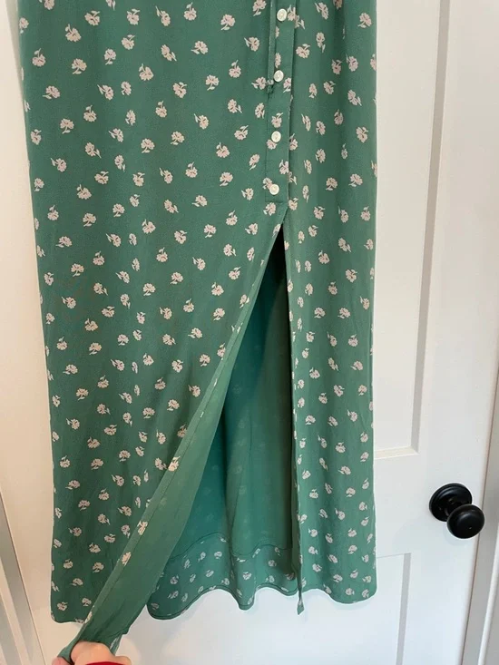 Green Floral Wrap Maxi Skirt - Picture 2 of 6